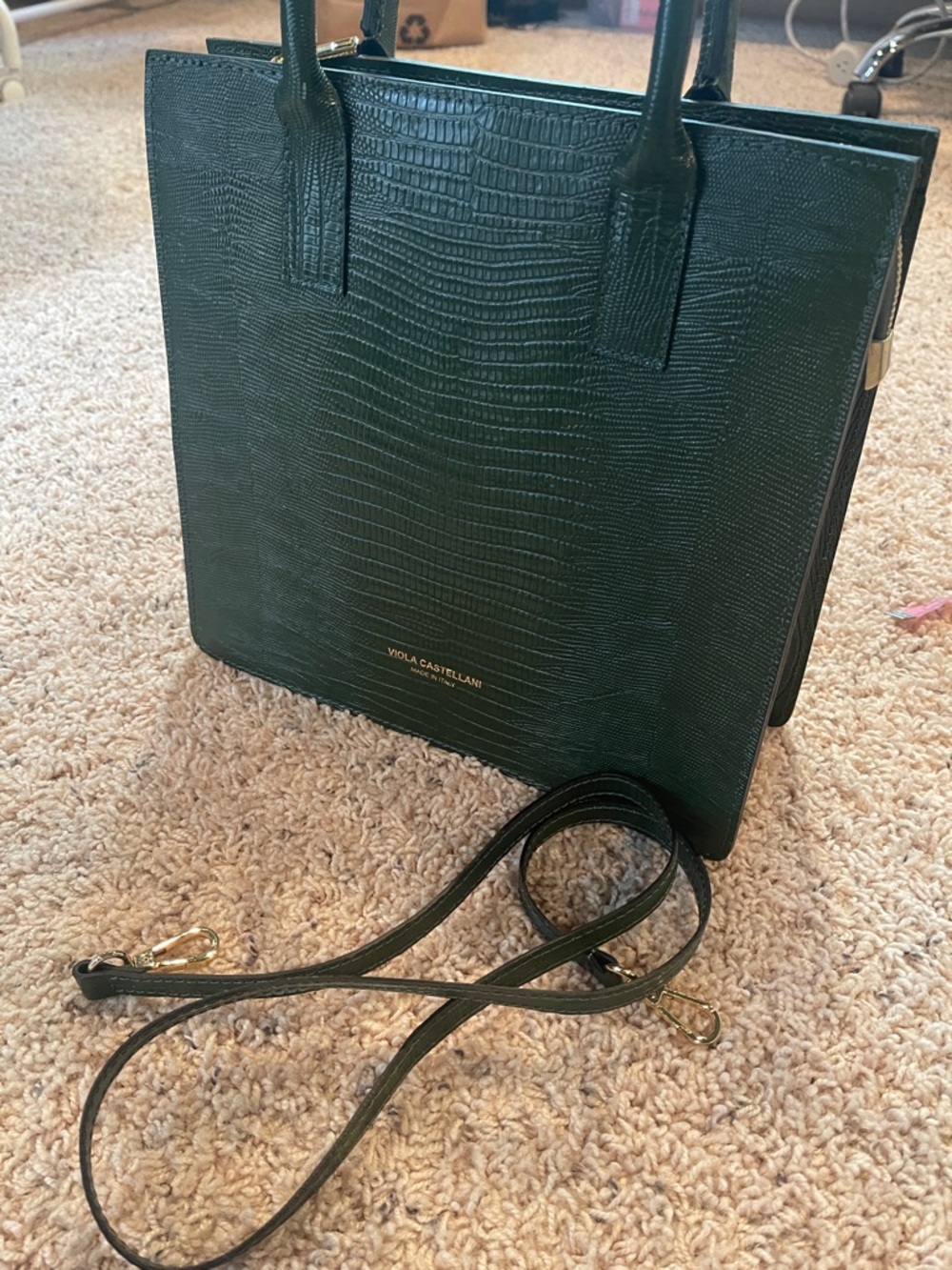 Viola Castellani bag embossed lizard alligator effect  green